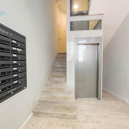 Slataper 11 Tirabora Short Rent Apartment Trieste Exterior photo
